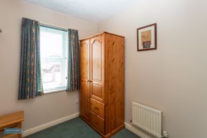 Bedroom- click for photo gallery